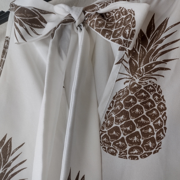 Women's summer pineapple print blouse - Picture 3 of 3